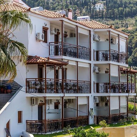 Aegeon Hotel Skopelos Eksteriør billede