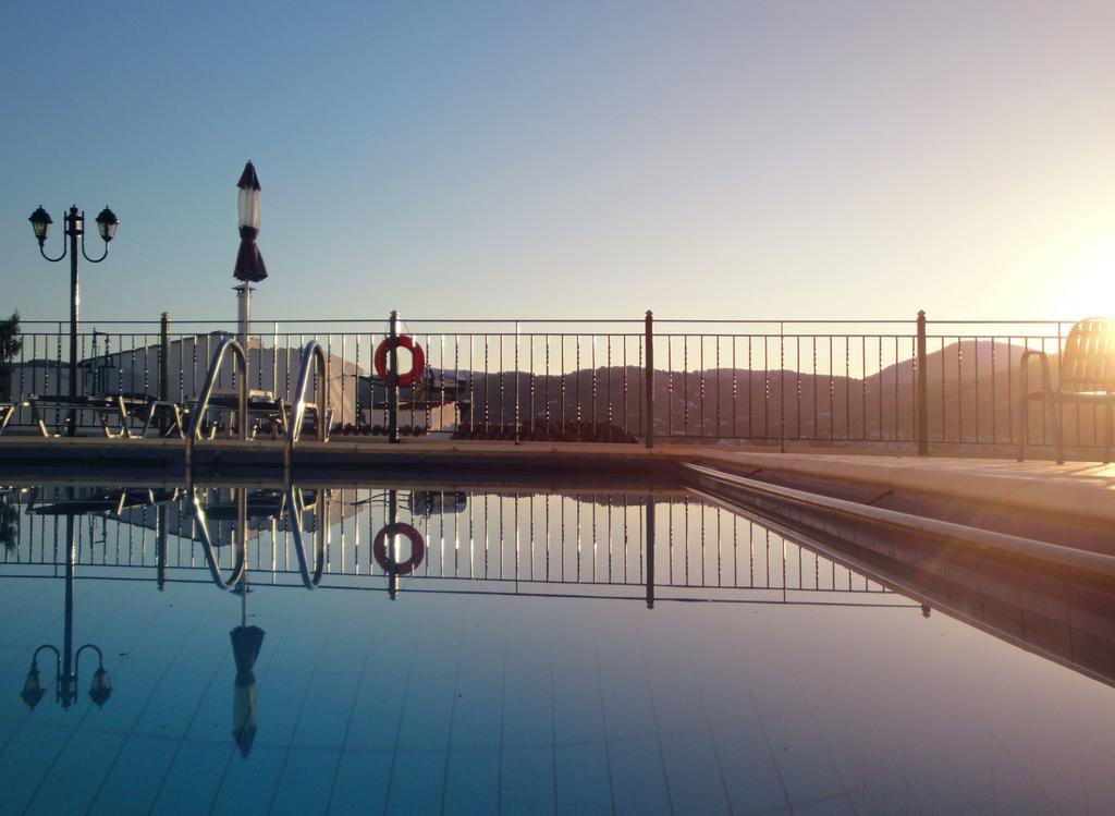 Aegeon Hotel Skopelos Eksteriør billede